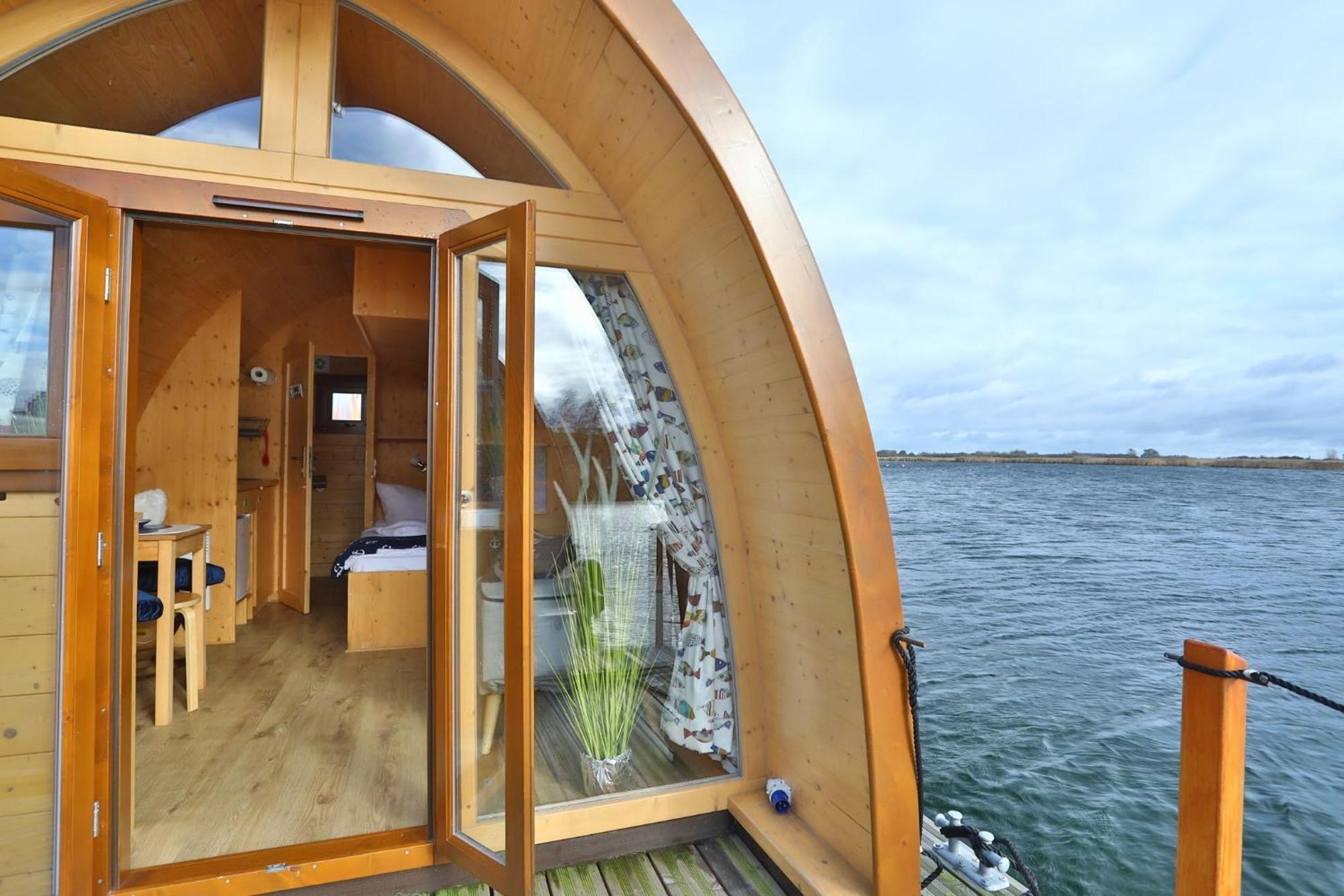 Hausboot Dotterbart Hotel Gager Ngoại thất bức ảnh